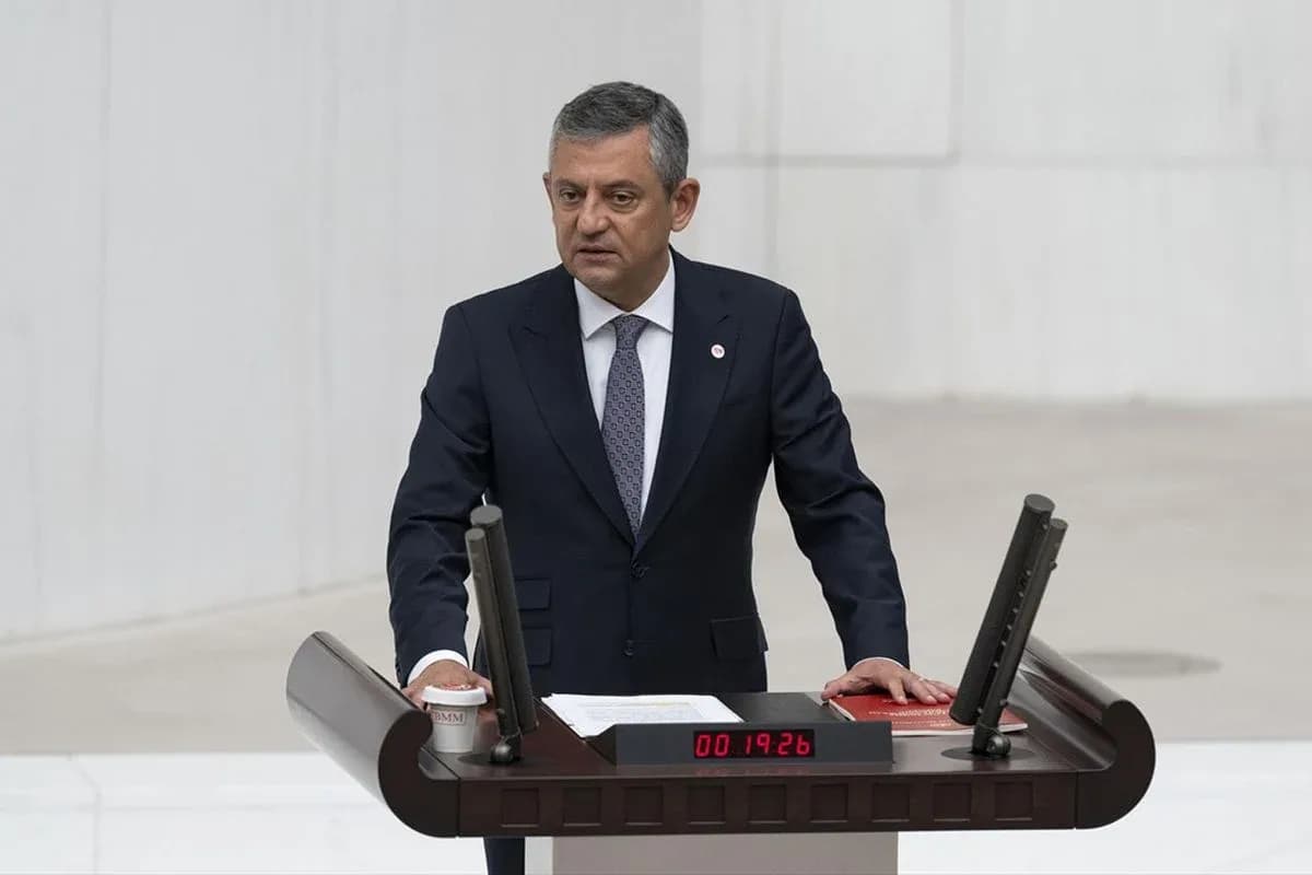 Özgür Özel: Yeni Parti "Çerçeve Yasa" için Evet Kararı Verdi