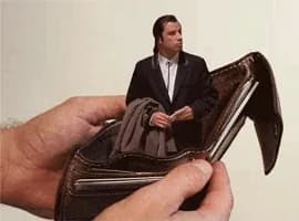 Zengin Partnerin Ailesi Tarafından Yıllarca Kabul Edilmemek: Çevresellik ve Sınıf Ayrımı