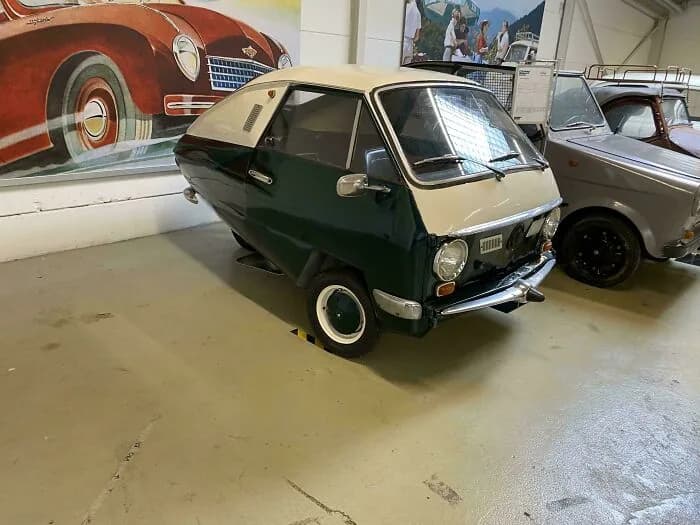 1970'ten kalma üç tekerlekli mini-araba