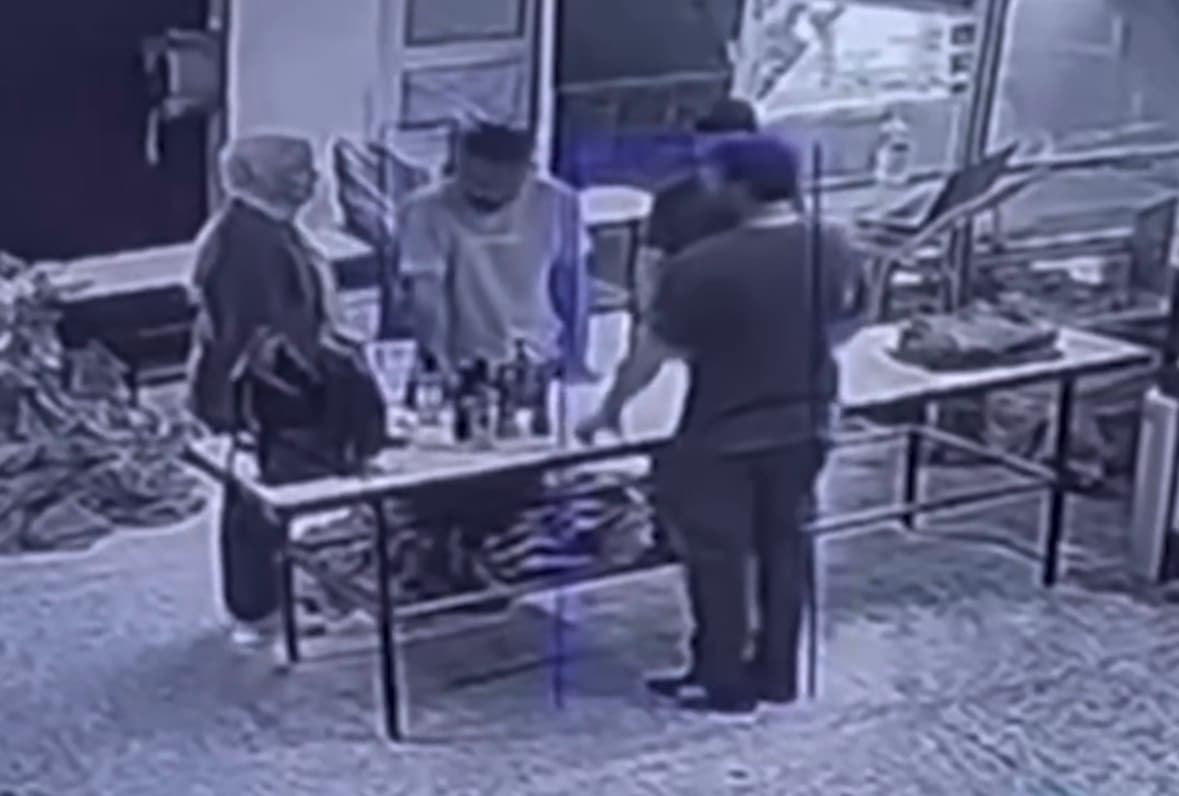 İstanbul’da Seri Tacizci Kadının Yeni Olayı: Eşinin Önünde Esnafa Saldırdı
