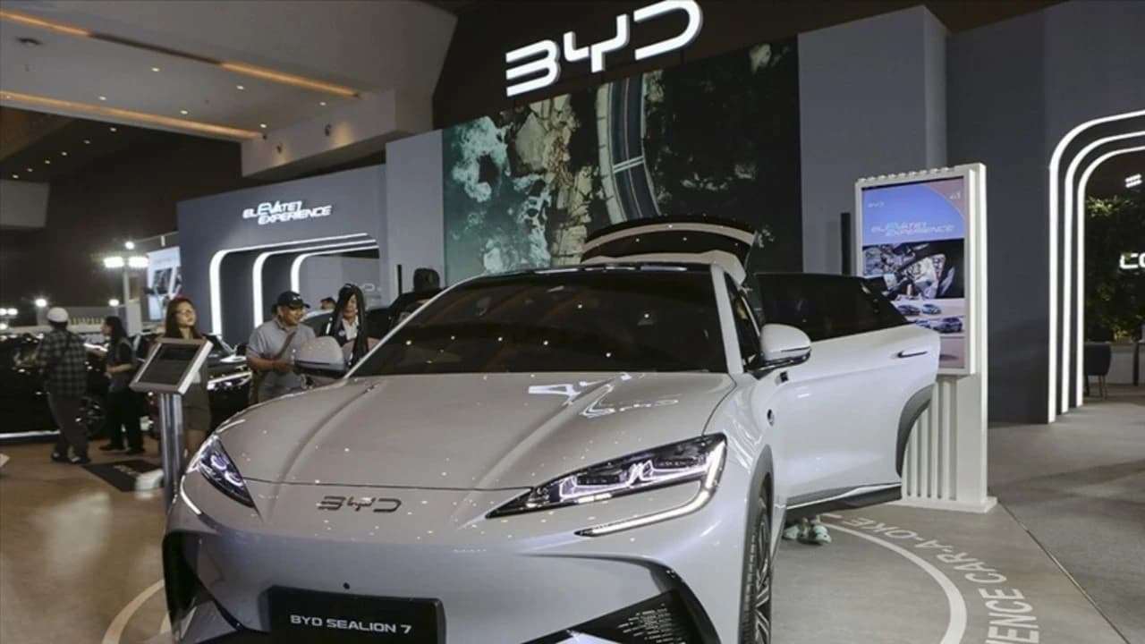 BYD'nin Türkiye Fabrikası Projesi Askıya Alındı: Bakanlık Vergi Avantajlarını Durdurdu