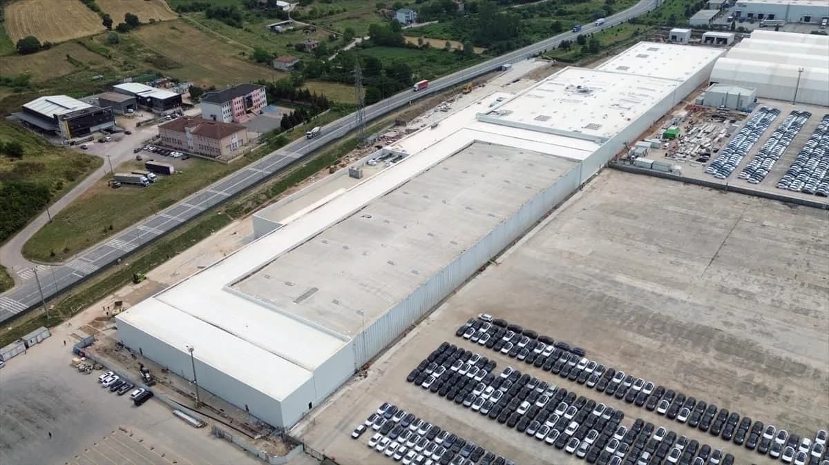 Hyundai'den Türkiye'ye 715 Milyon Euro Değerinde Batarya Fabrikası Yatırımı