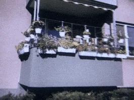 Balkon Kapısı Açıkken Işık Yakmak Yasaktır