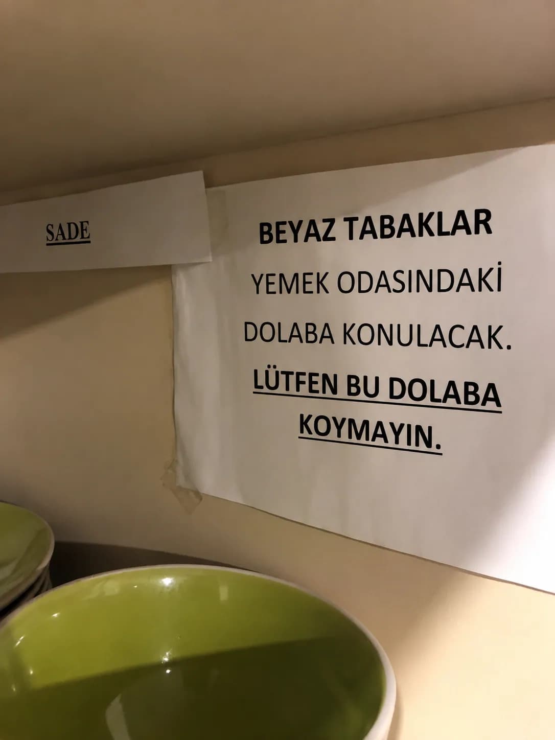 Aynı Tabak Uyarısı Dolabın İçinde de Var