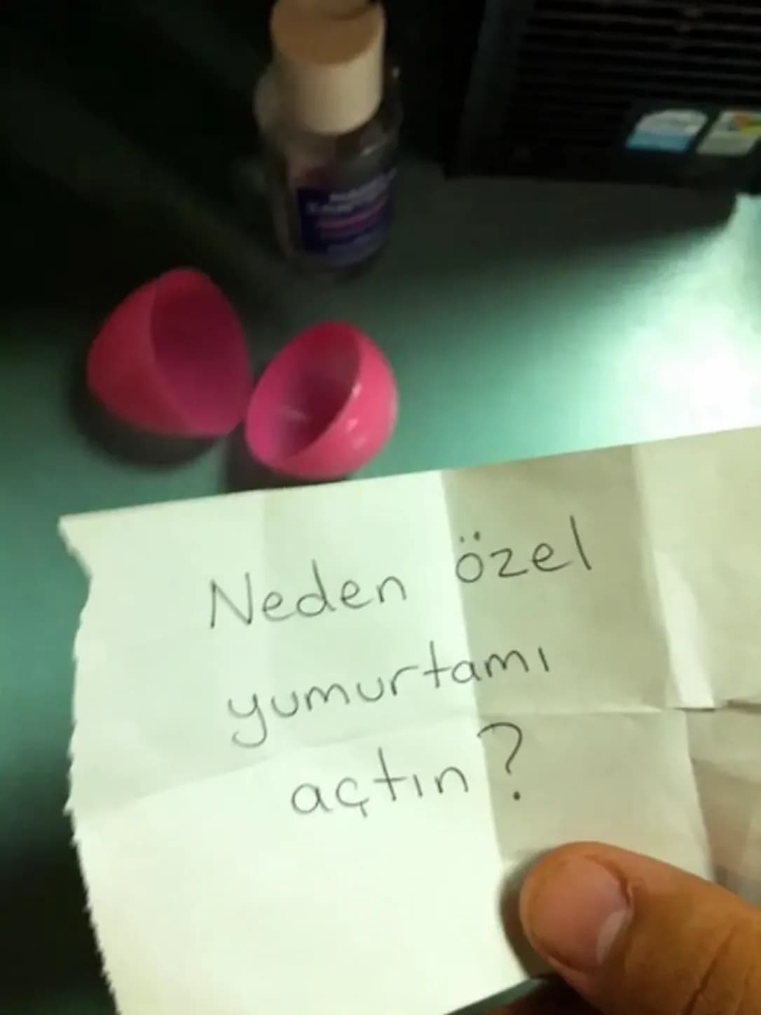 ‘Özel Yumurtamı Neden Açtın?’ Notu