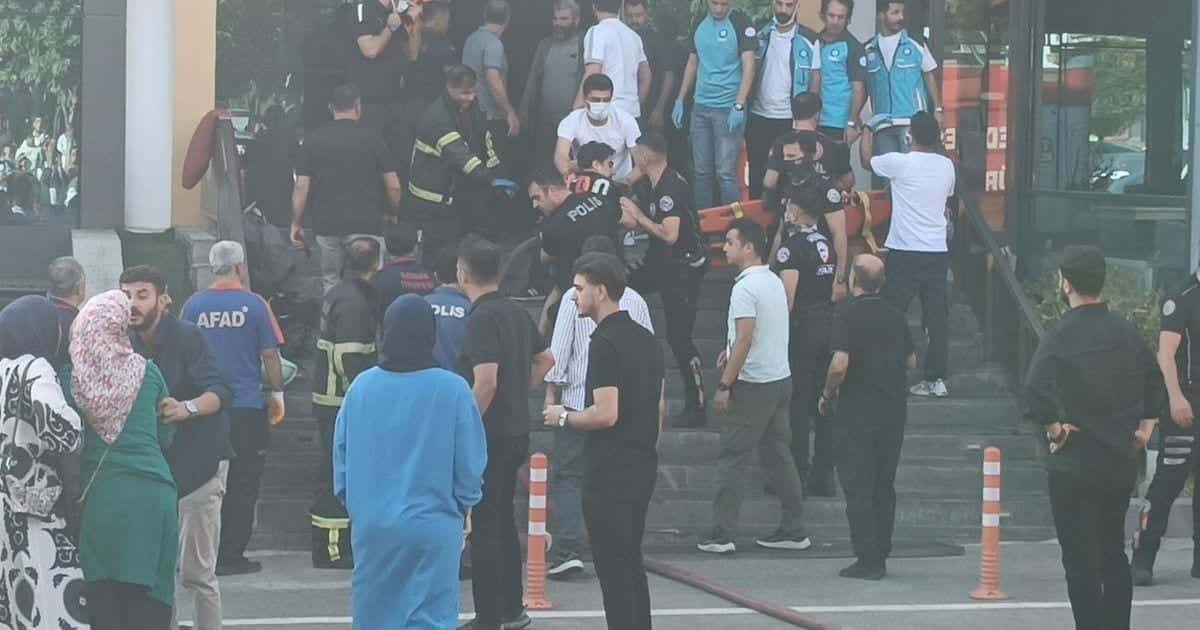 Batman’da spor salonunda yangın: 2 ölü, 1'i ağır 9 yaralı