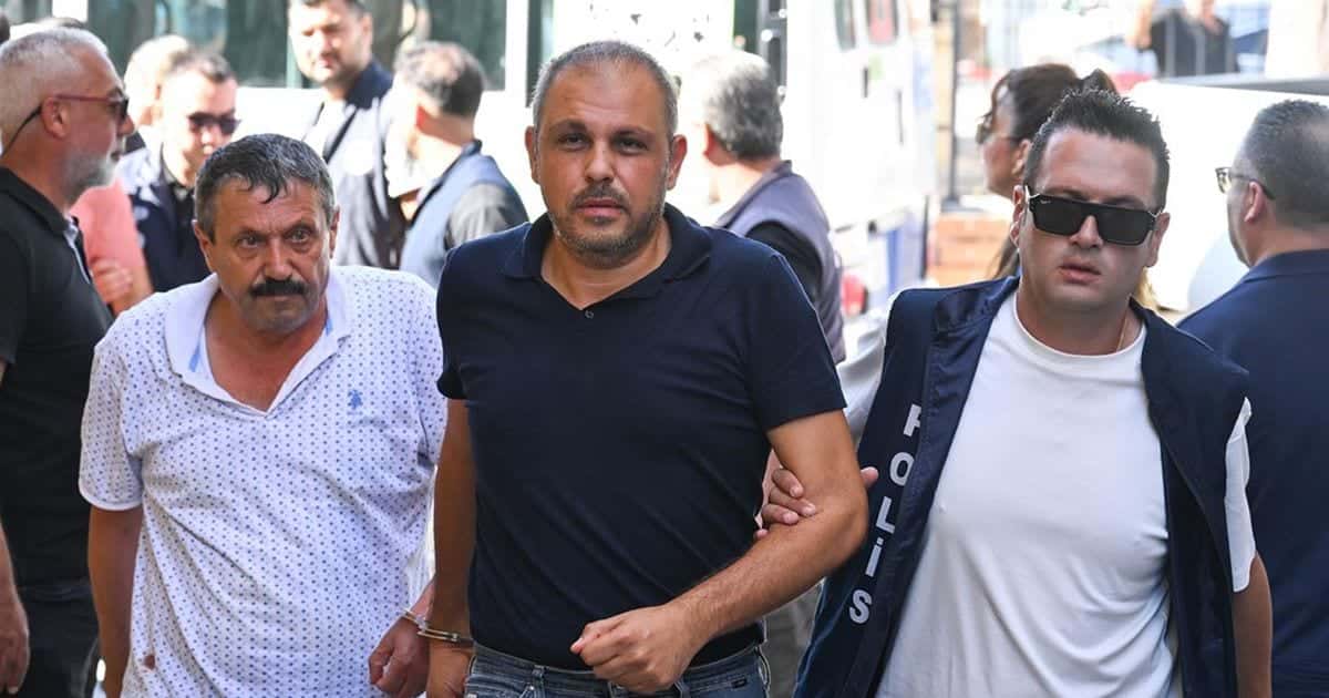 KKTC'de alabora olan olan geminin kaptanından ilk ifade: Ön taraf kopunca...